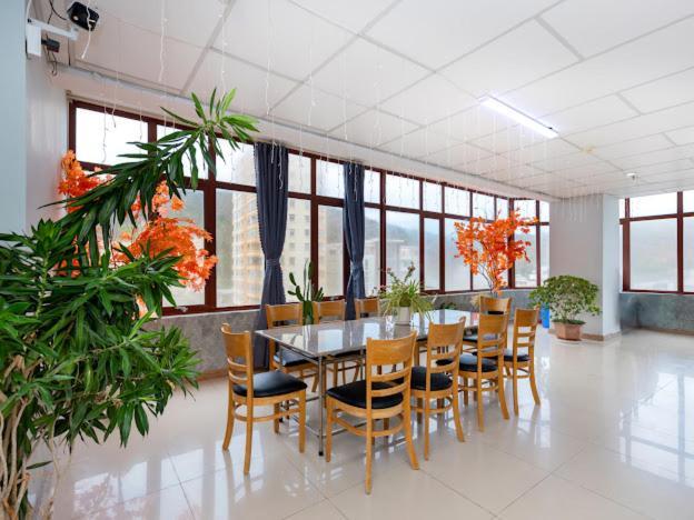 Khach San Son Thinh 23D Thuy Van Vung Tau Exteriör bild